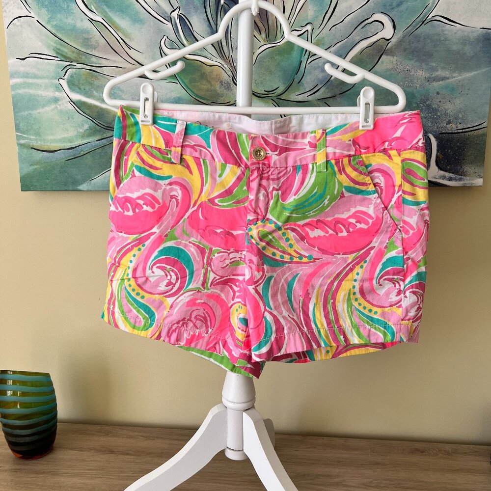 Lilly Pultizer Multicolored Psychedelic Shorts Green Pink Yellow Blue